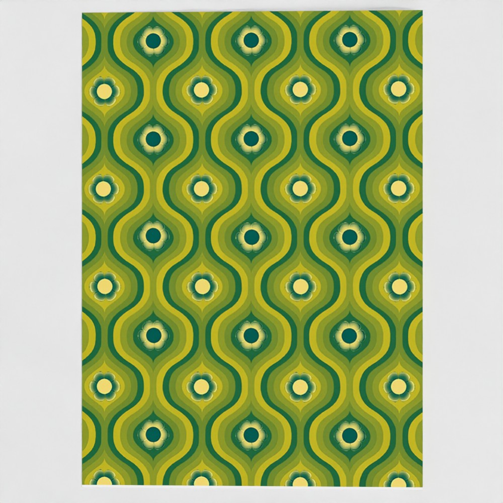 'Kitsch Queen' In Green Greetings Card With Badge