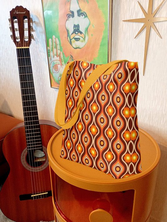 'Kitsch Queen' Tote Bag